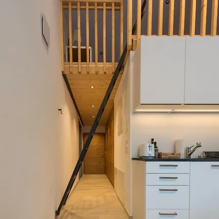 Semesterbostad Montela & - Montela Pavillon *