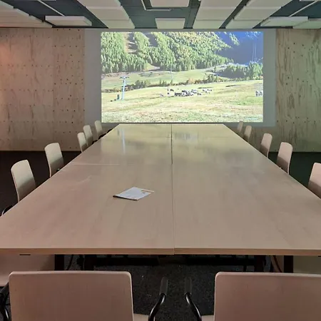 Montela & - Montela Pavillon Semesterbostad