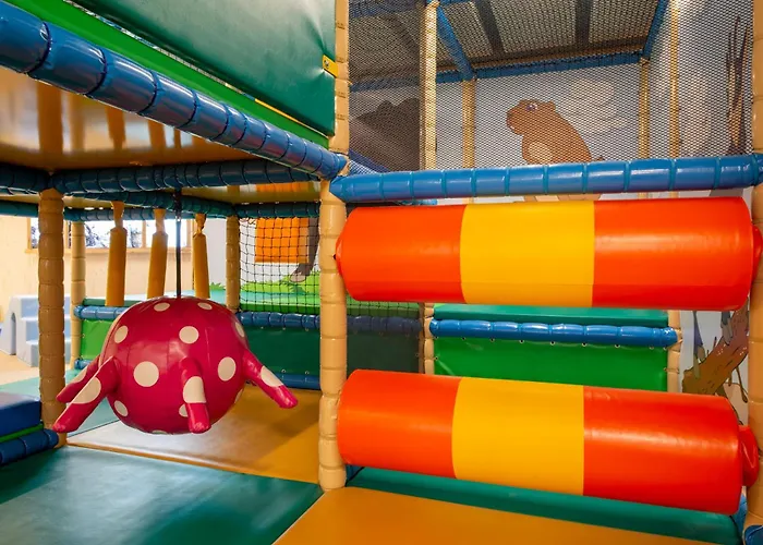 Montela & - Montela Pavillon *